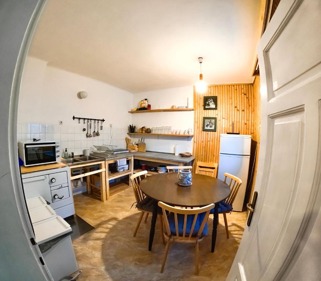 Alpine Home - Rooms Kranjska Gora Buitenkant foto